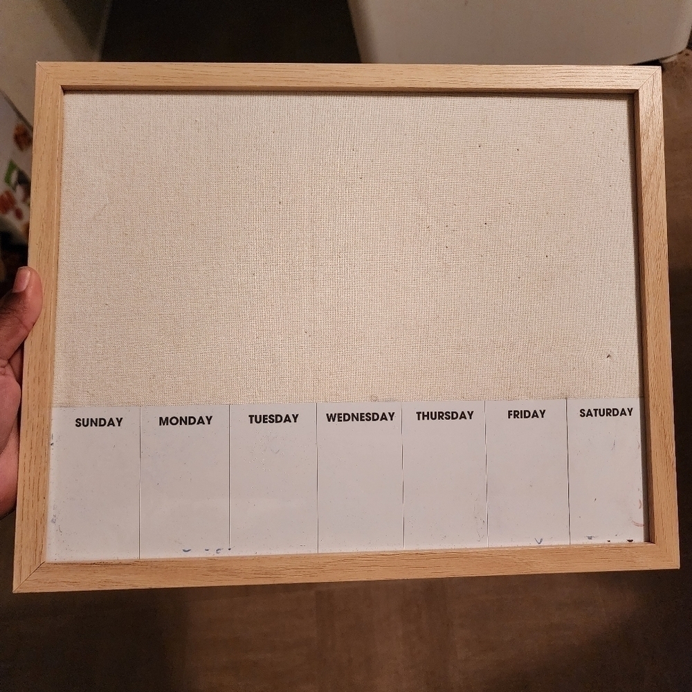 Dry Erase Bulletin Board Weekly Calendar